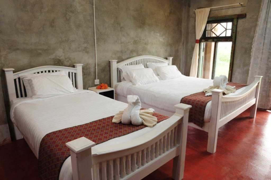 Phu-Anna Eco House Hotel Hot Exterior photo