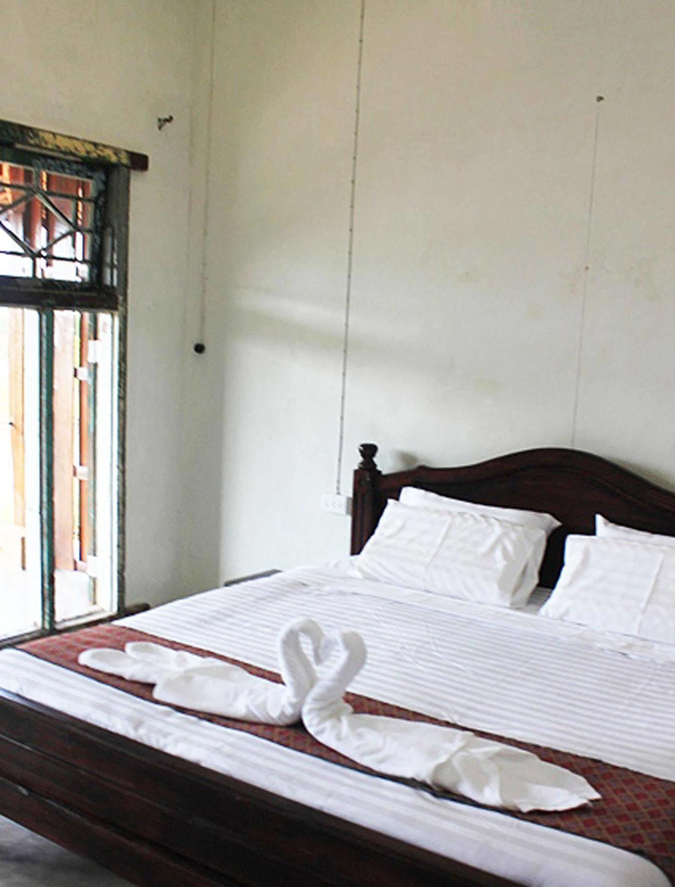 Phu-Anna Eco House Hotel Hot Exterior photo